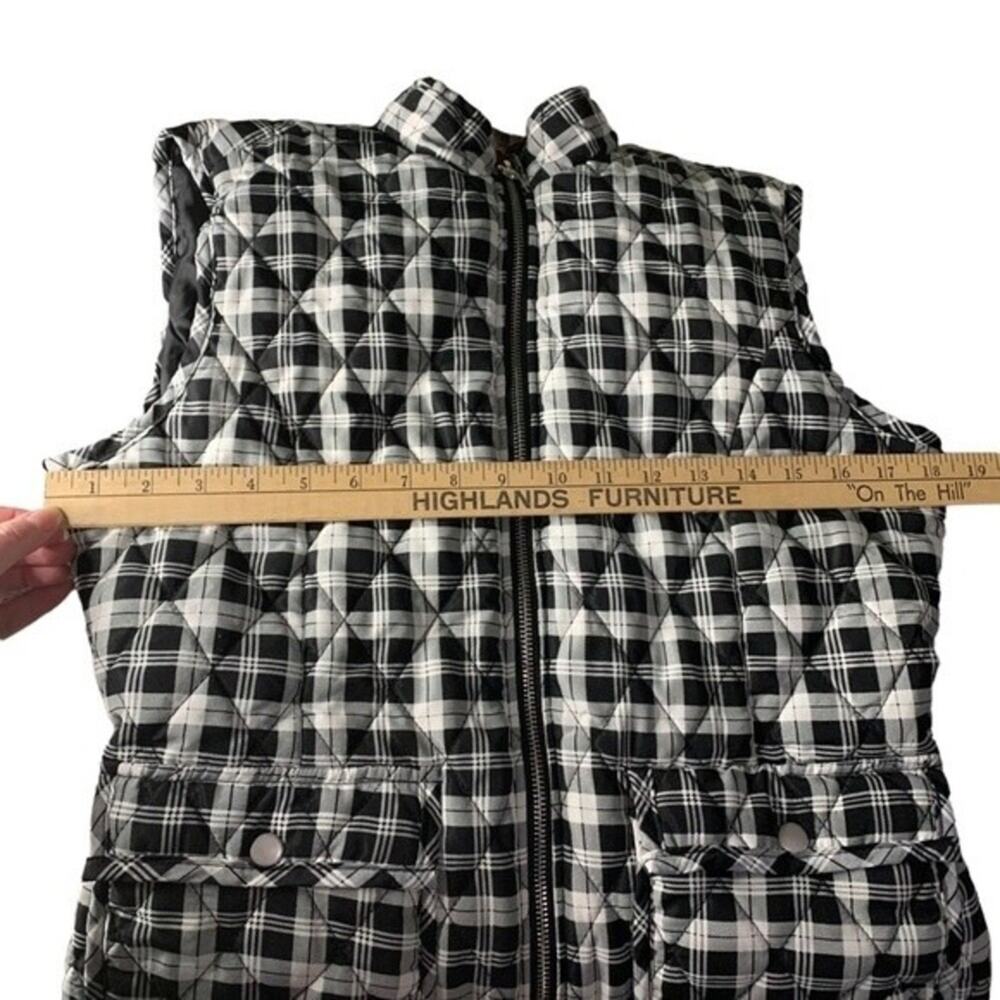 River and Rose Black and White Gingham Puffer Vest. Size Small. - Picture 4 of 8